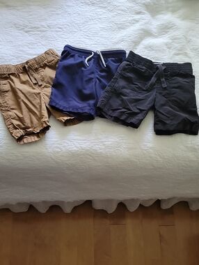 Boys Old Navy 3T Shorts/Swim Trunks- Bundle of 3